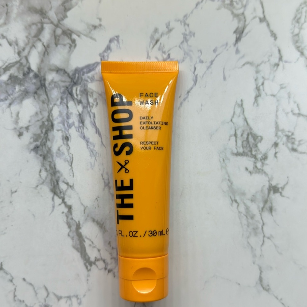 The Shop Face Wash Daily Exfoliating Cleanser